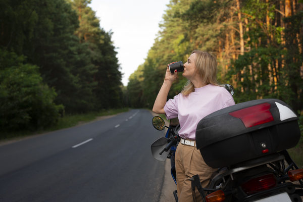 Como manter a mente focada em longas viagens de moto
